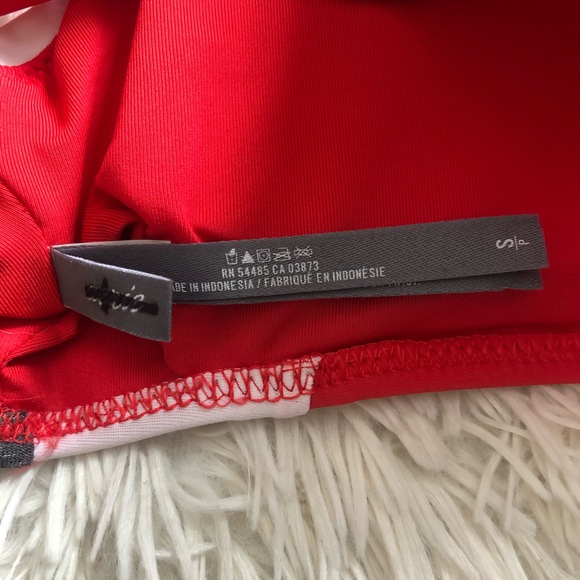 Aerie Floral Crop High Neck Bathing Suit Top NWOT - Picture 5 of 9